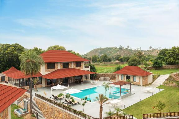 Luxury Meets Nature: Experience the Perfect Escape at Sarasiruham Resort, Udaipur