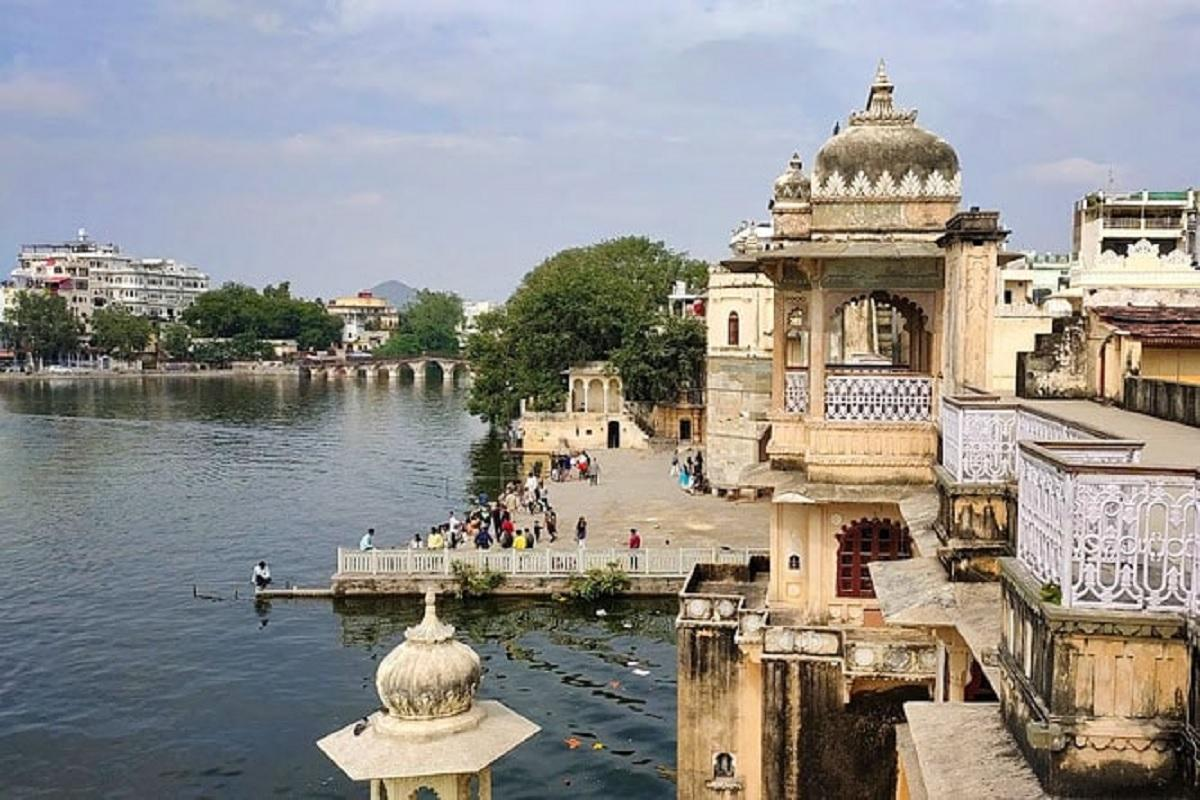 Bagore ki haveli Image 1