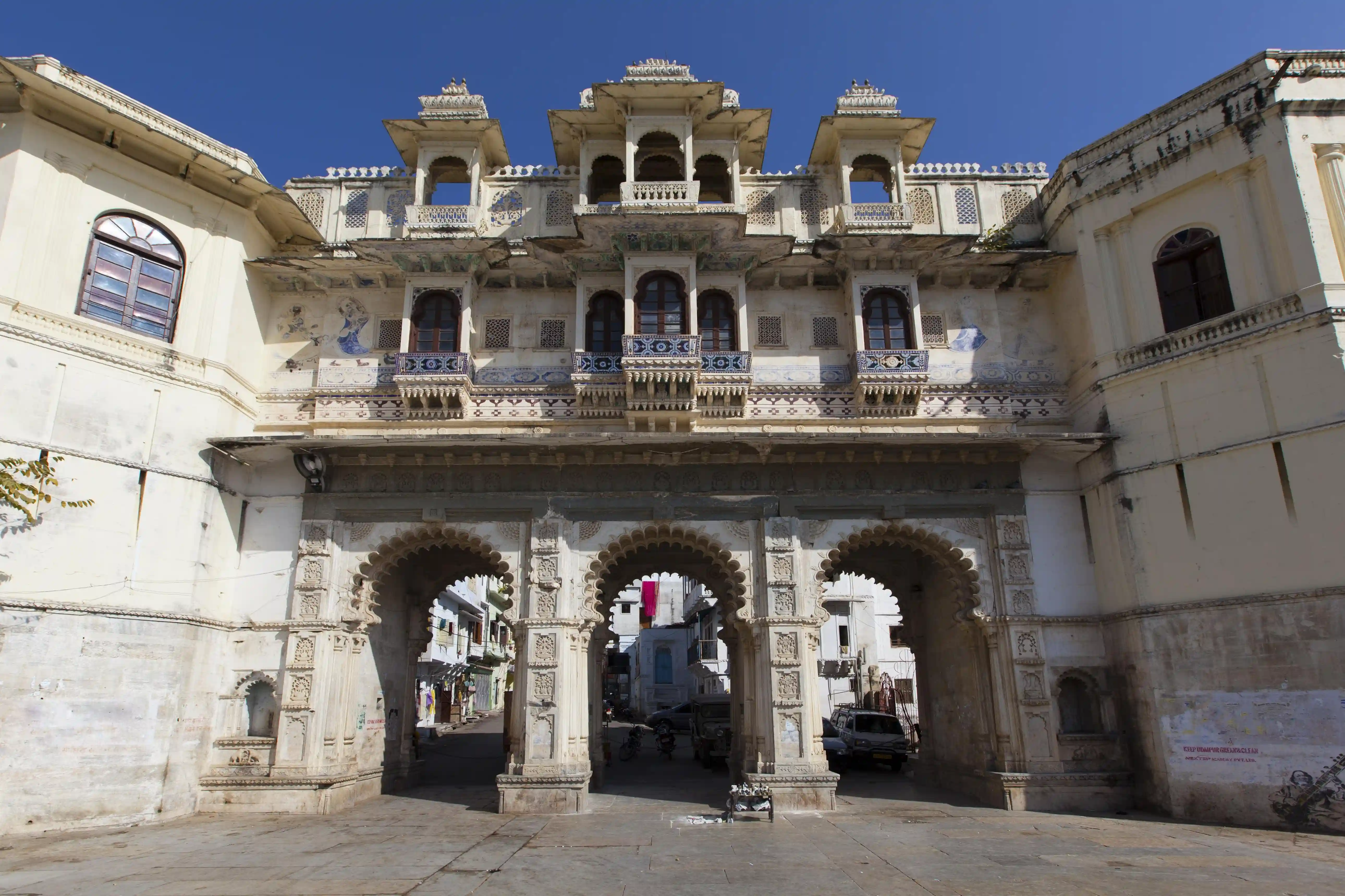 Bagore ki haveli Image 2