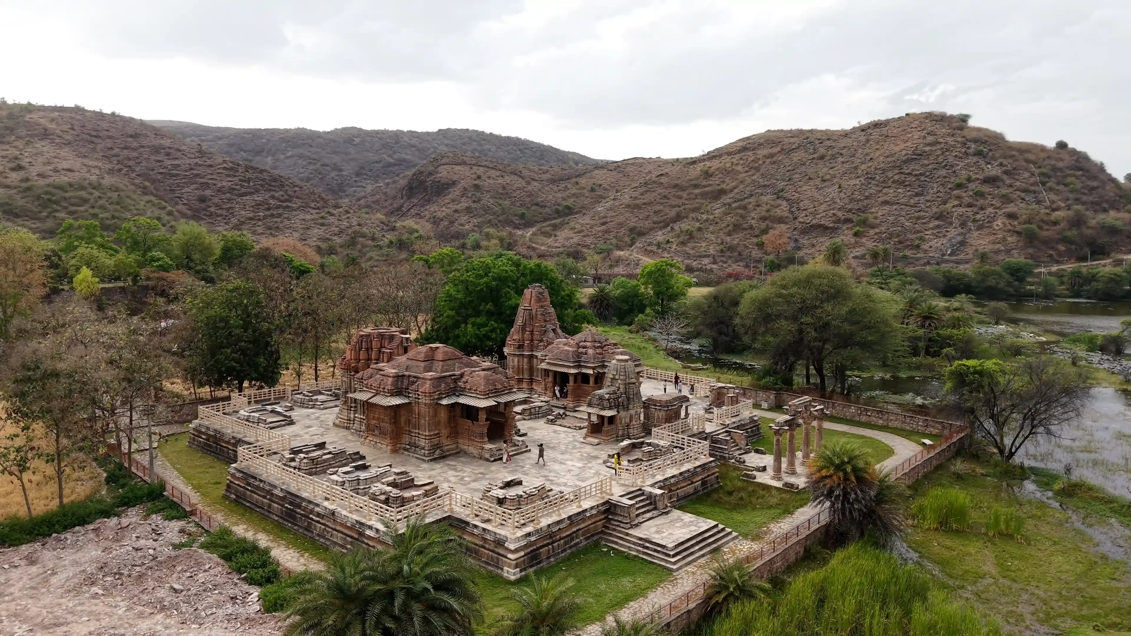 Saas Bahu Temple Image 3
