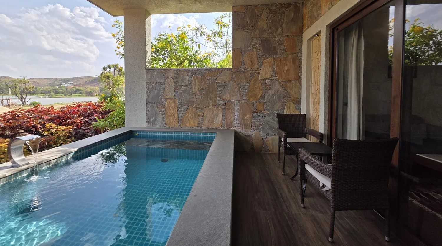 Private Pool Suites in Udaipur: A First-Timers Complete Guide